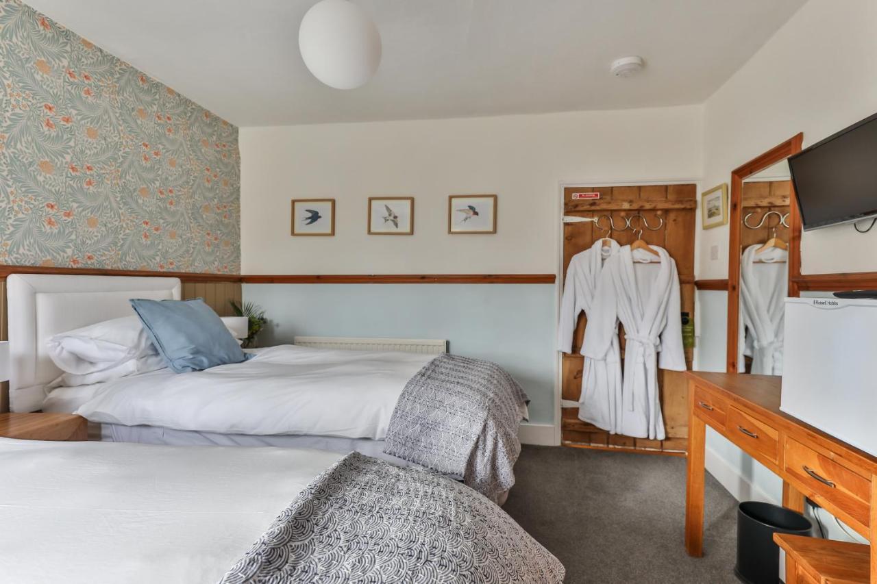 Swallows Nest Bed And Breakfast Клафам Екстериор снимка